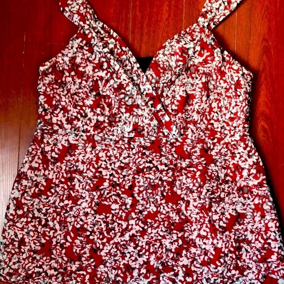 SILK Nine West  Sleeveless Size 10 Silk Blouse - Picture 4 of 10